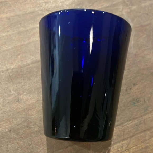 Collectible Rocher Percé Québec Canada Shot Glass - Picture 2 of 4